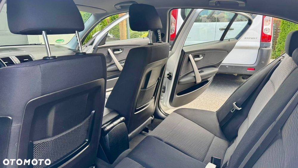 BMW Seria 1 116i - 20