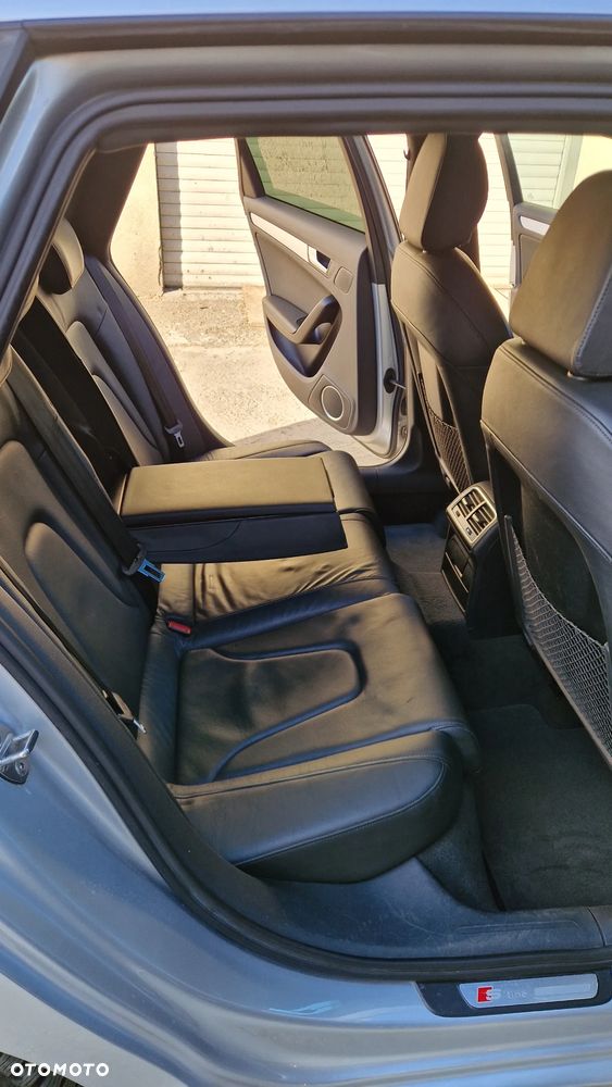 Audi A4 Avant 3.0 TDI Quattro Tiptronic - 11