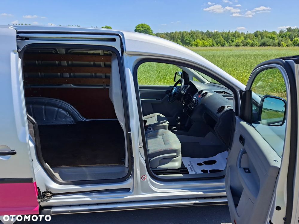 Volkswagen Caddy - 12