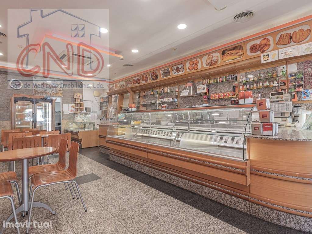 Rio de Mouro (Escolas) Pastelaria / Padaria em funcionamento para v... - Grande imagem: 2/13