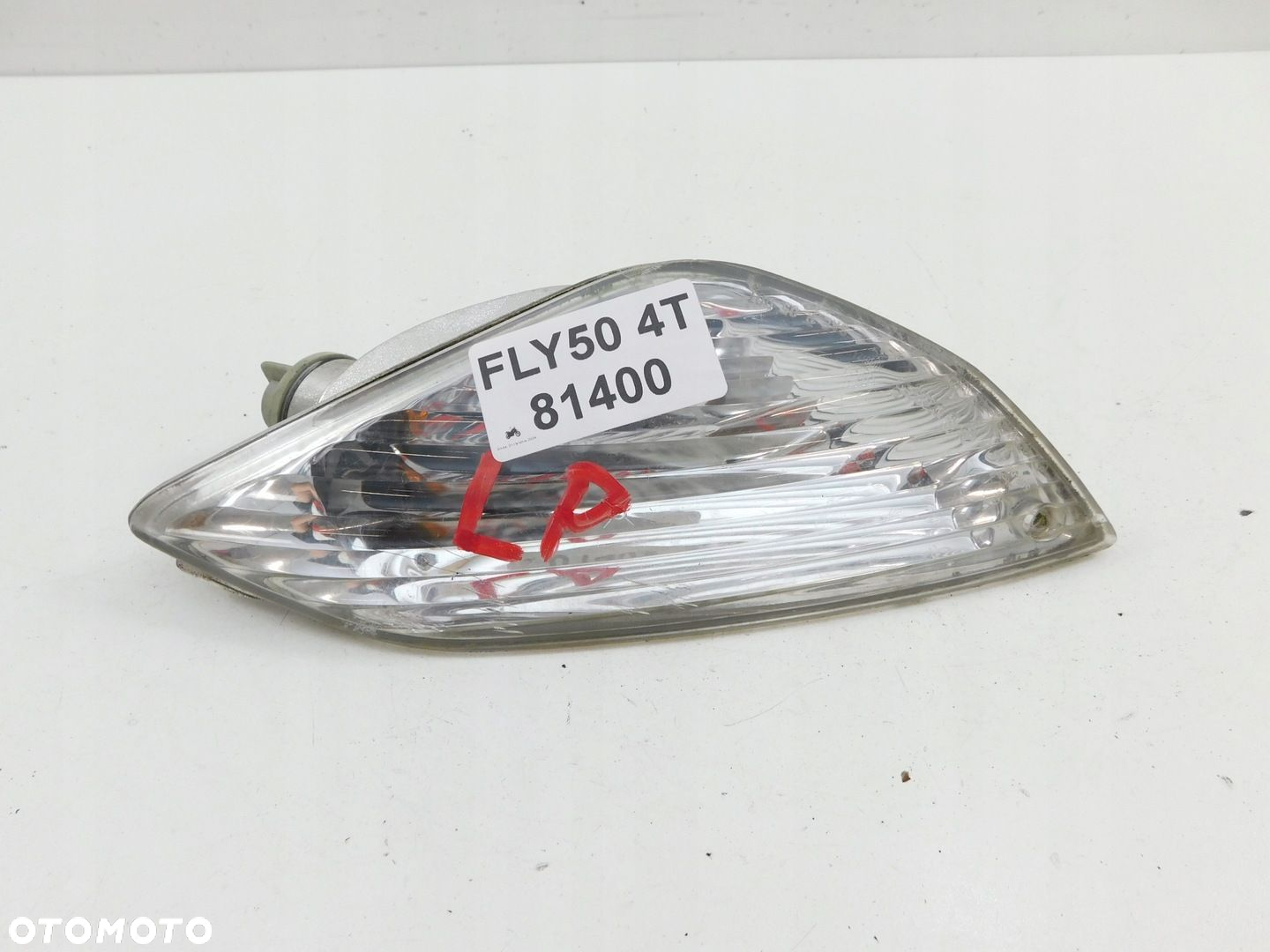 PIAGGIO FLY 50 4T KIERUNKOWSKAZ PRZÓD LEWY - 2