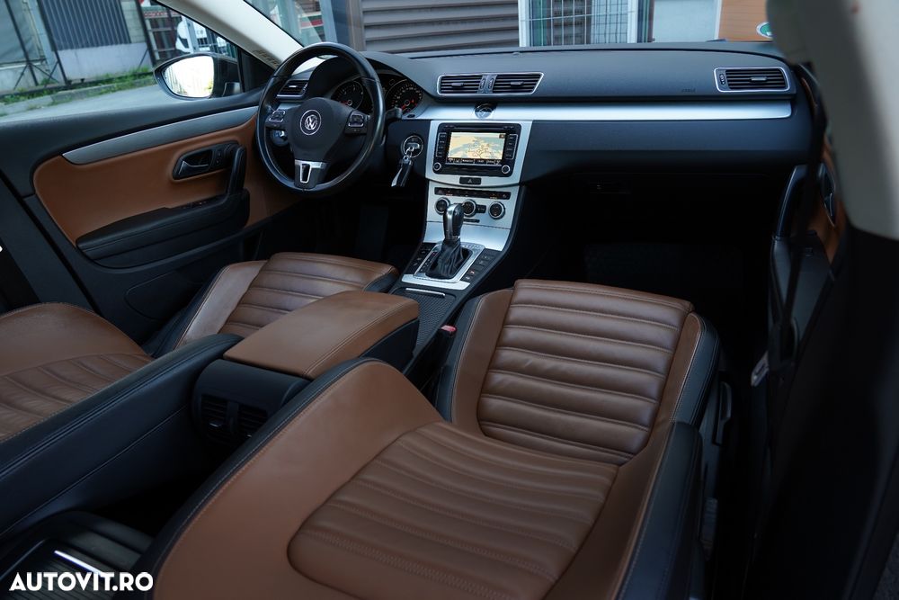 Volkswagen Passat CC - 12