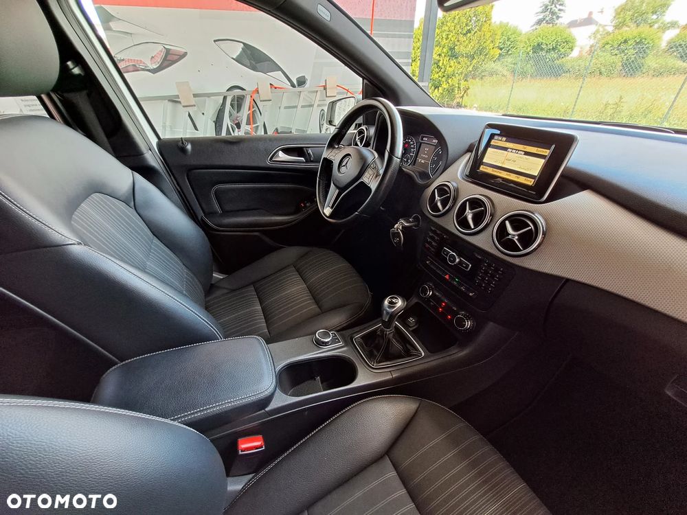 Mercedes-Benz Klasa B 200 (BlueEFFICIENCY) - 20