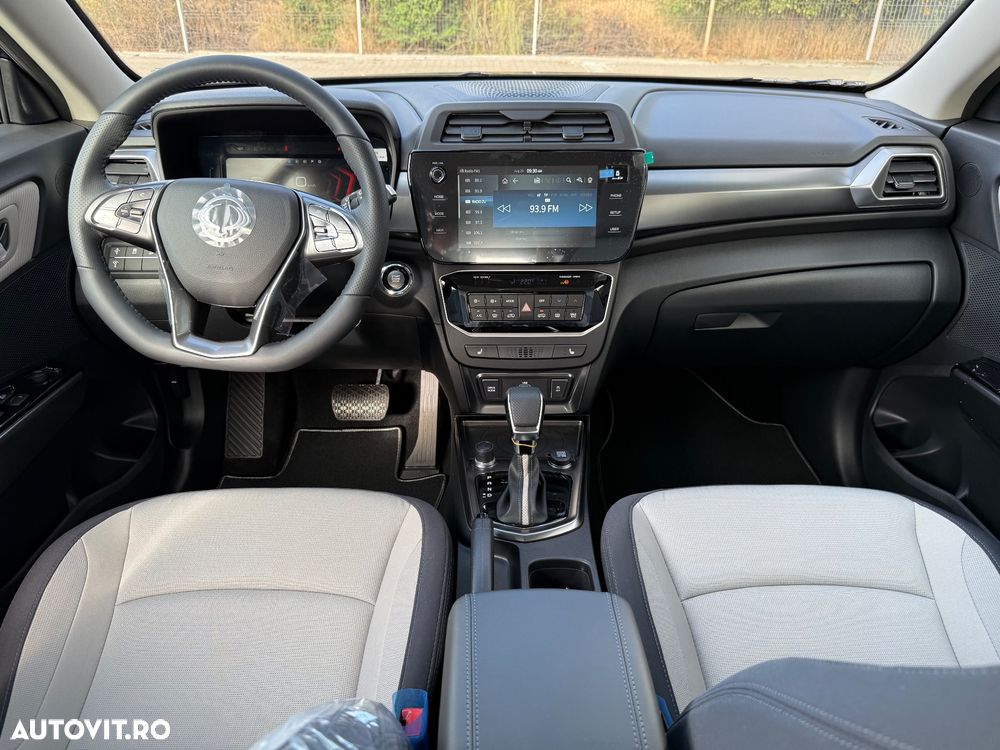 SsangYong Tivoli - 6