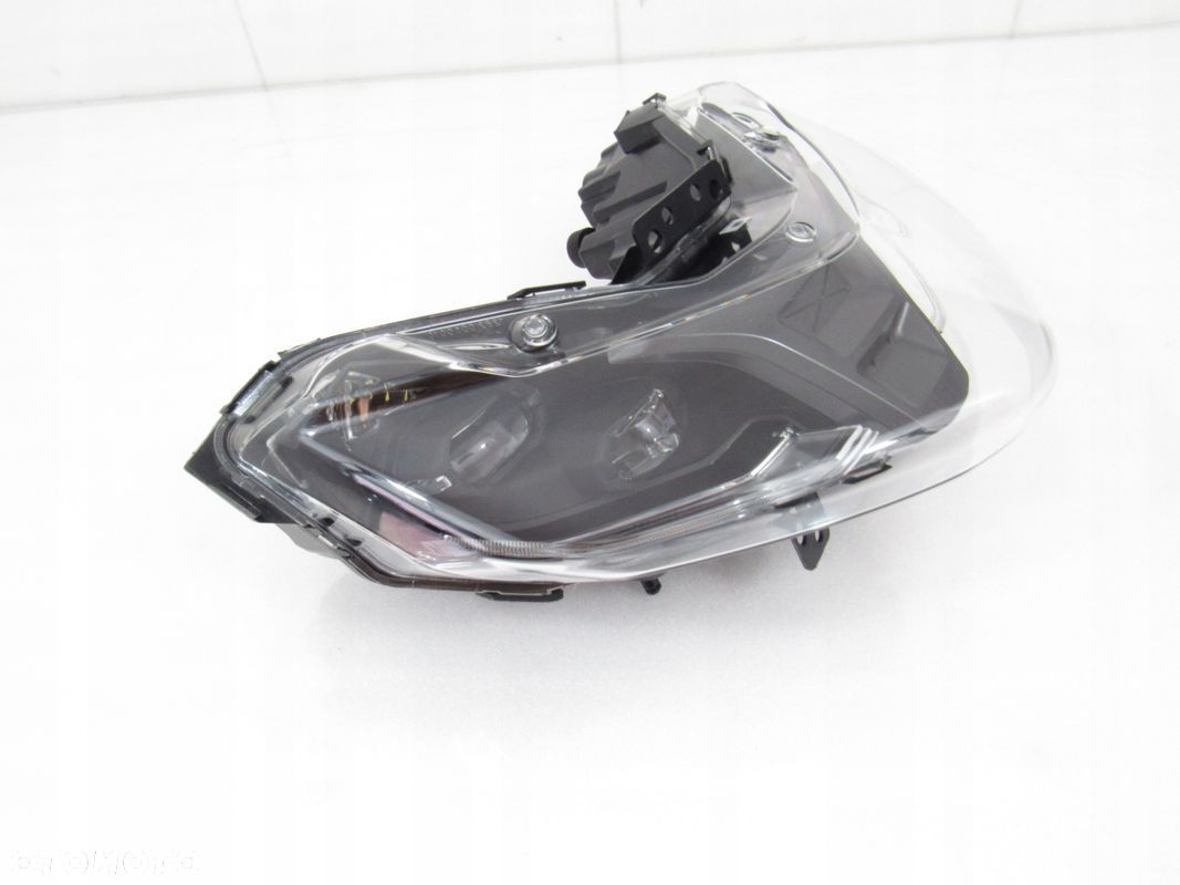Lampa przód / reflektor BMW CE 04 - 1