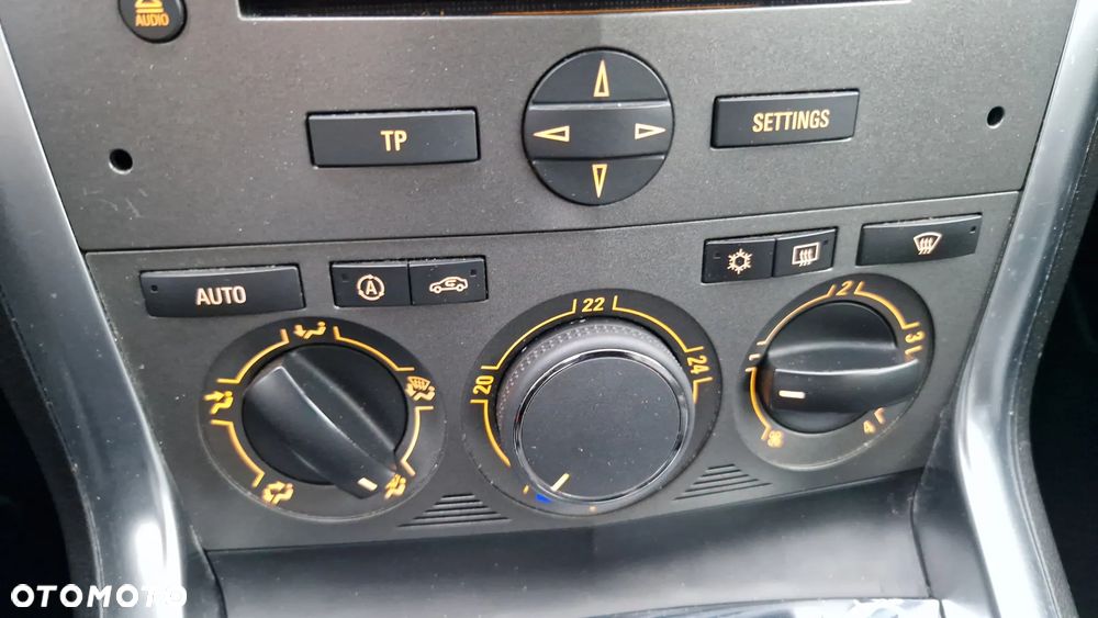 Opel Antara 2.2 CDTI Cosmo - 22