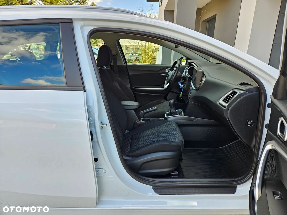 Kia Ceed 1.5 T-GDI S - 29