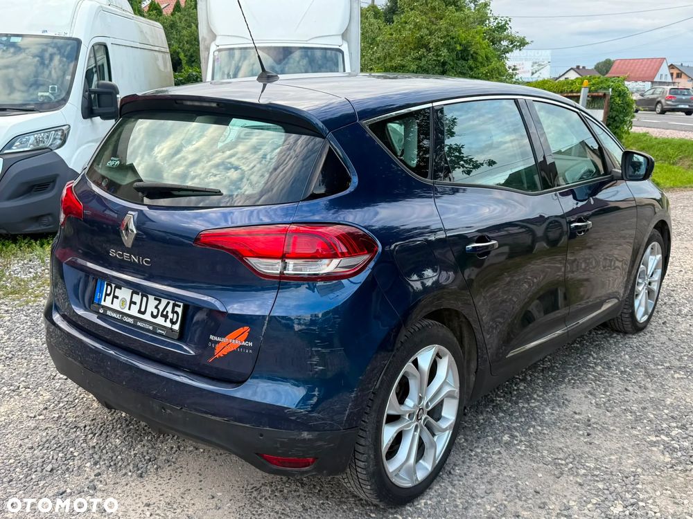 Renault Scenic - 8