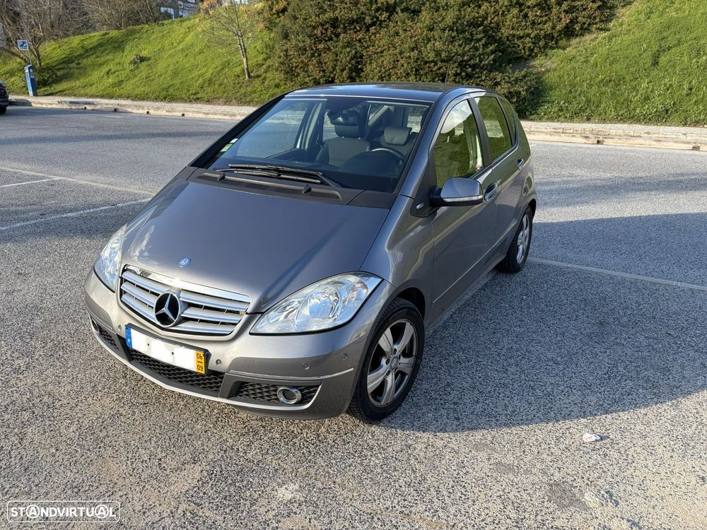 Mercedes-Benz A 150 Avantgarde Automatic - 1