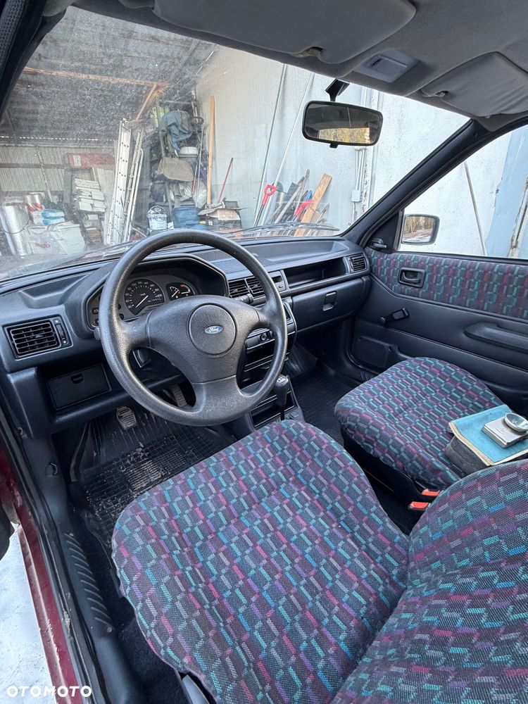 Ford Fiesta 1.3 Budget - 9