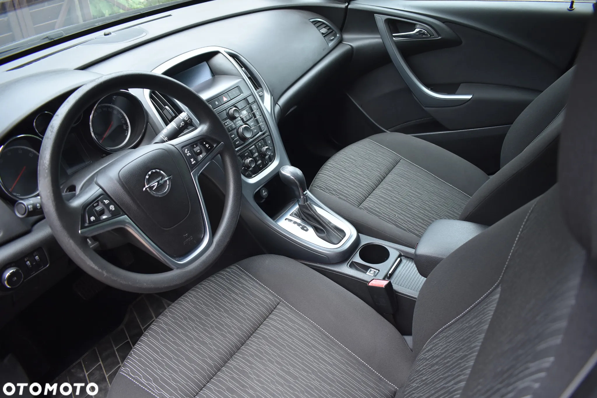 Opel Astra IV 1.6 Cosmo - 12