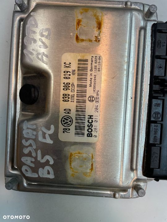 STEROWNIK SILNIKA VW PASSAT B5 FL 1.9 TDI AVB 038906019KC - 2