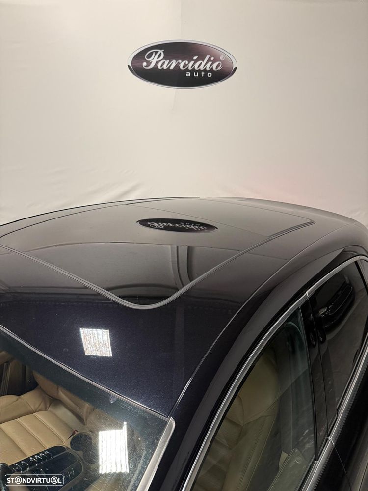 Porsche Macan Turbo - 9