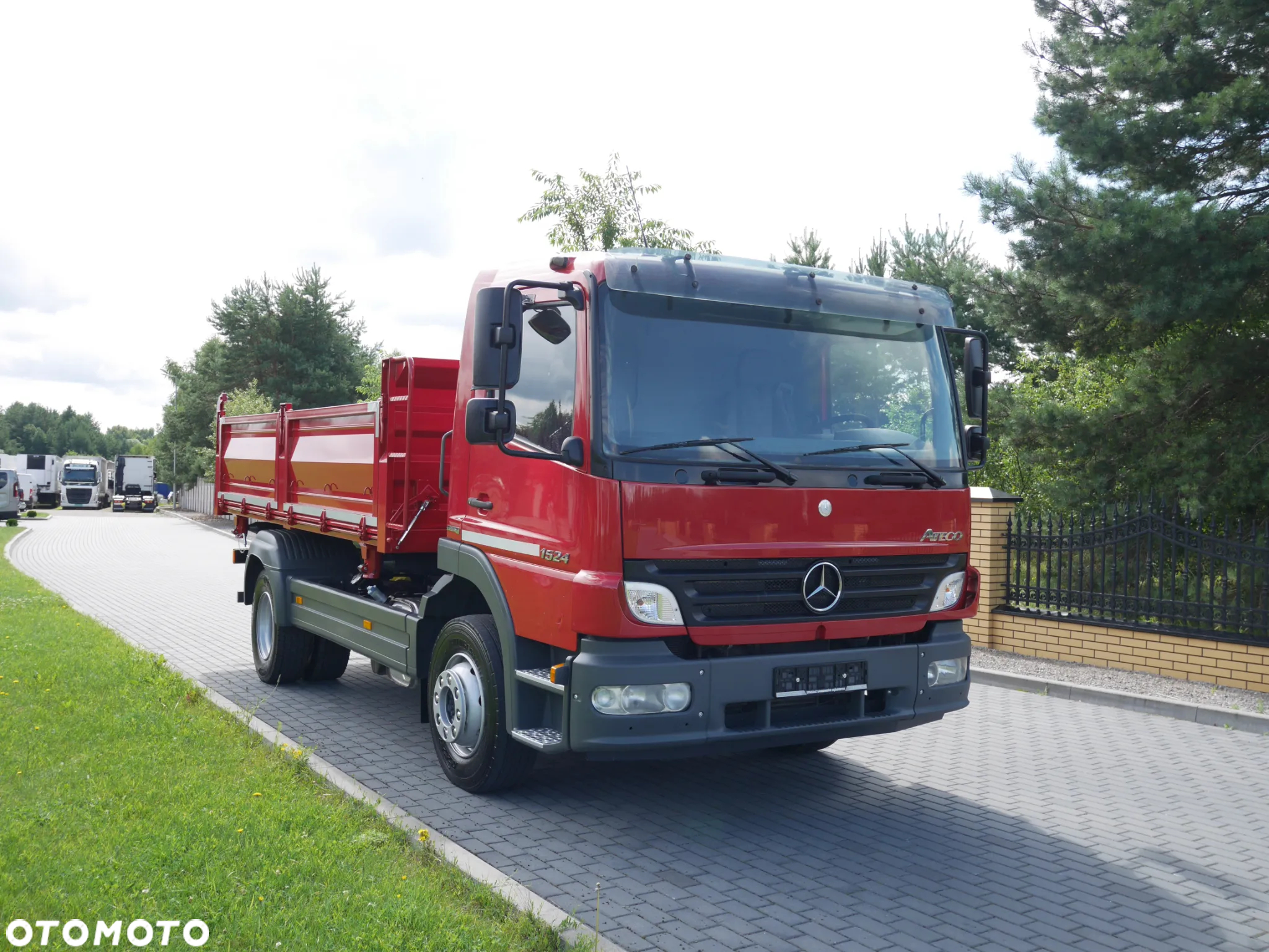 Mercedes-Benz ATEGO 1524 WYWROTKA 3-STRONNA, NISKI PRZEBIEG, STAN IDEALNY - 4