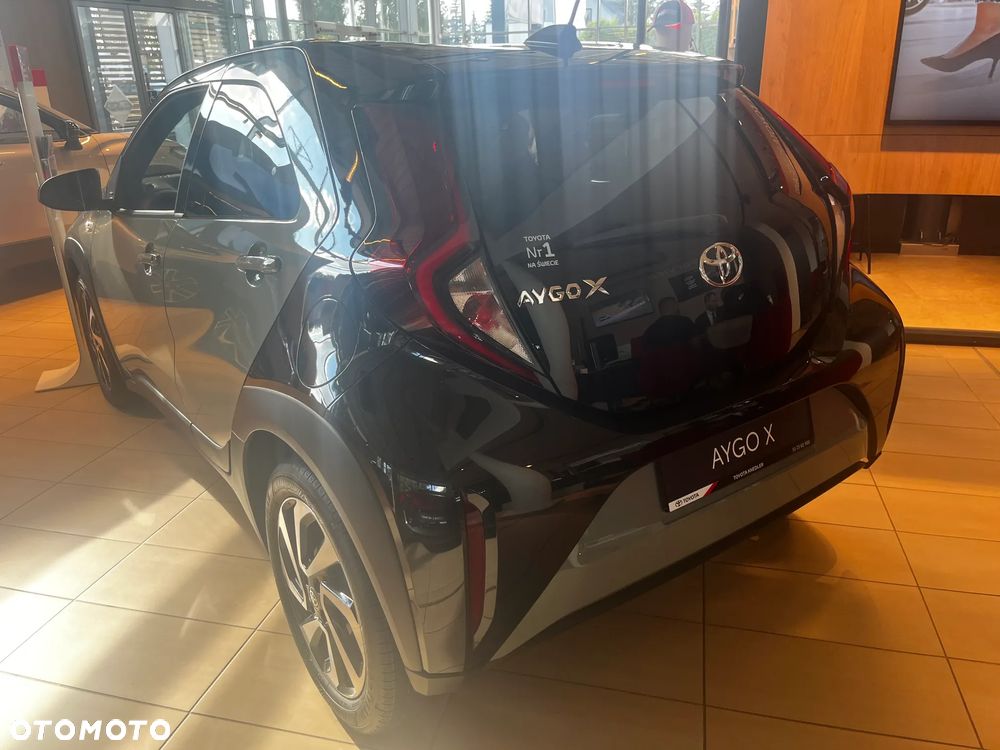 Toyota Aygo X 1.0 VVT-i Style - 3