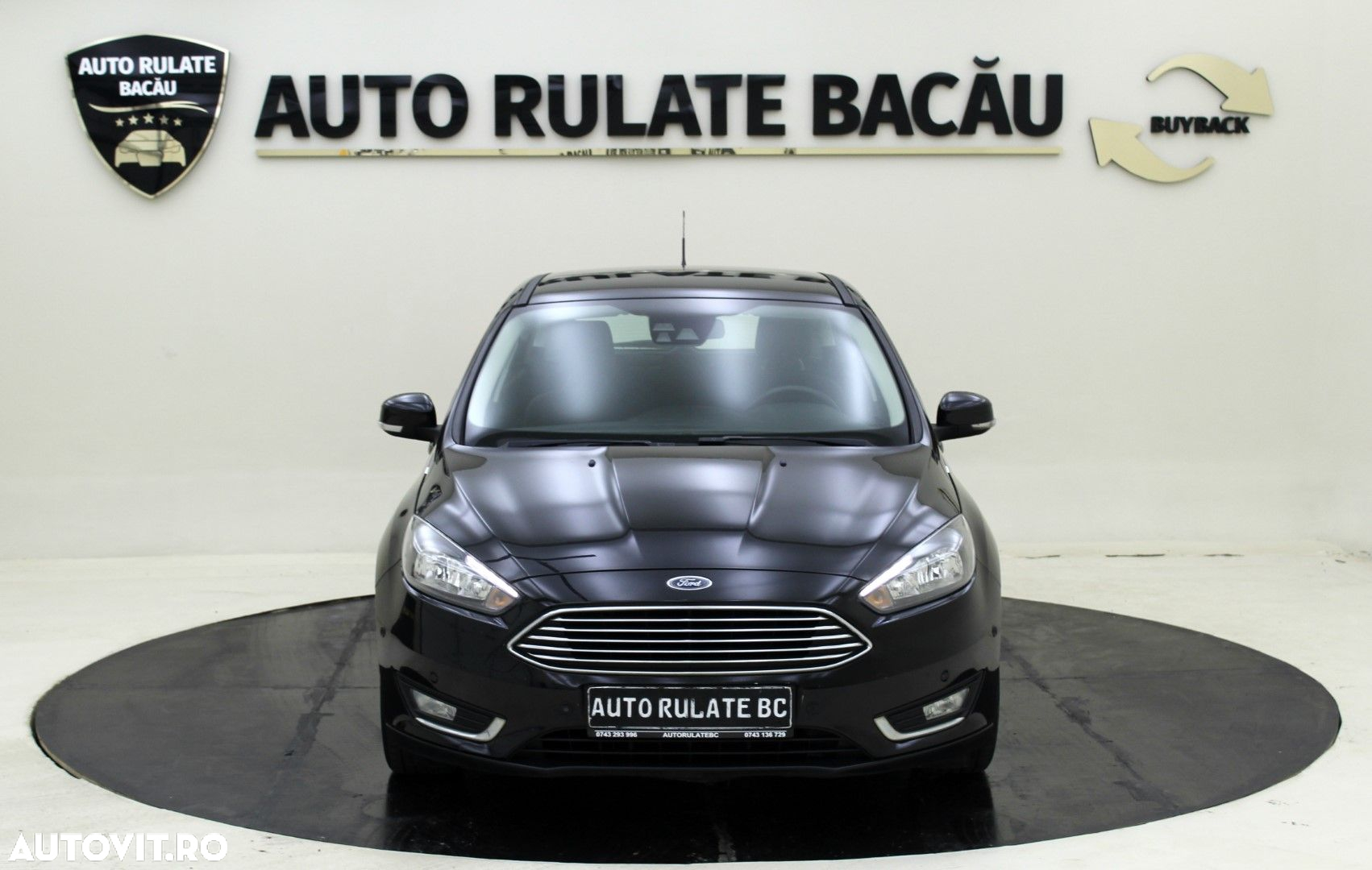 Ford Focus - 10