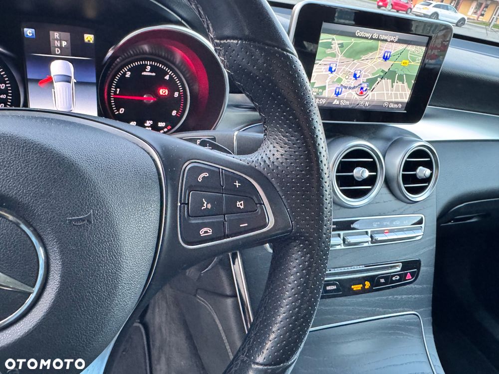 Mercedes-Benz GLC 220 d 4-Matic - 30