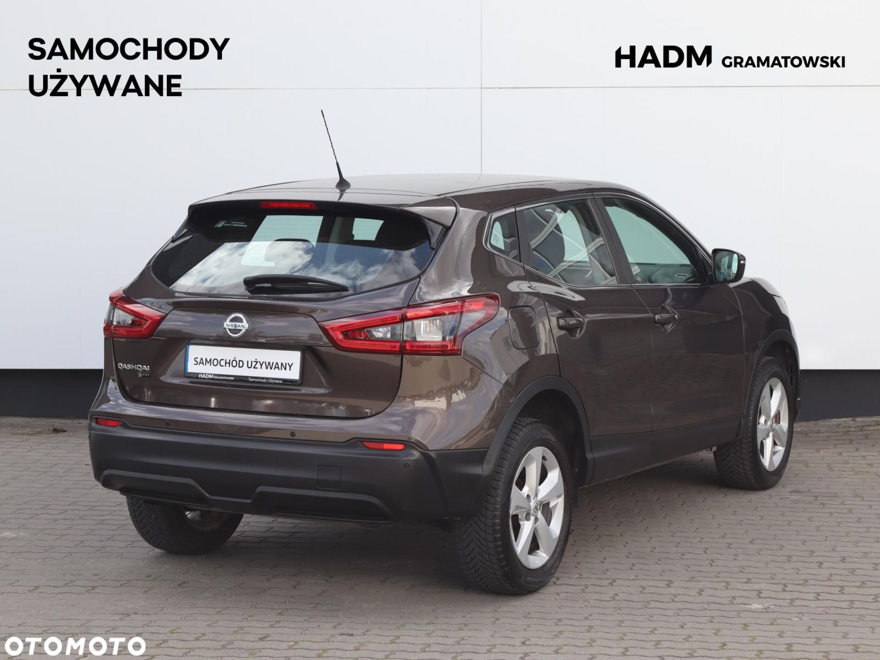 Nissan Qashqai - 2