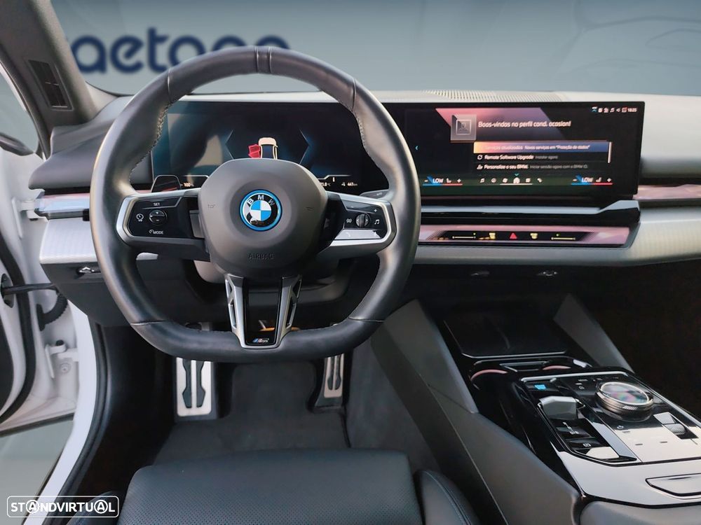 BMW i5 eDrive40 Pack Desportivo M Pro - 12