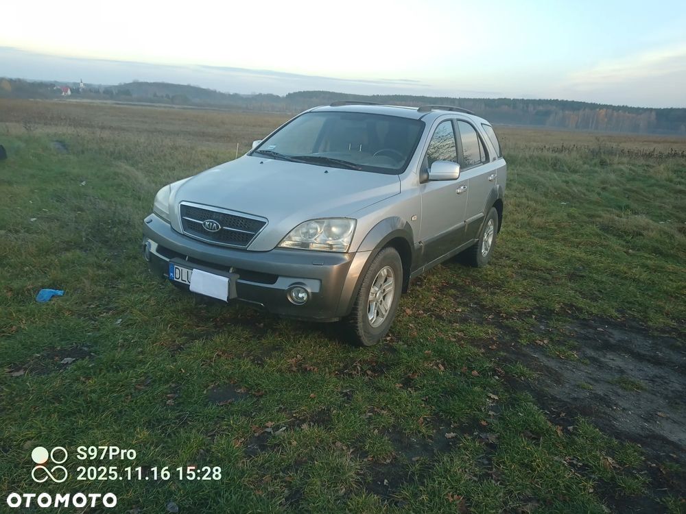 Kia Sorento 2.5 CRDi Executive - 1