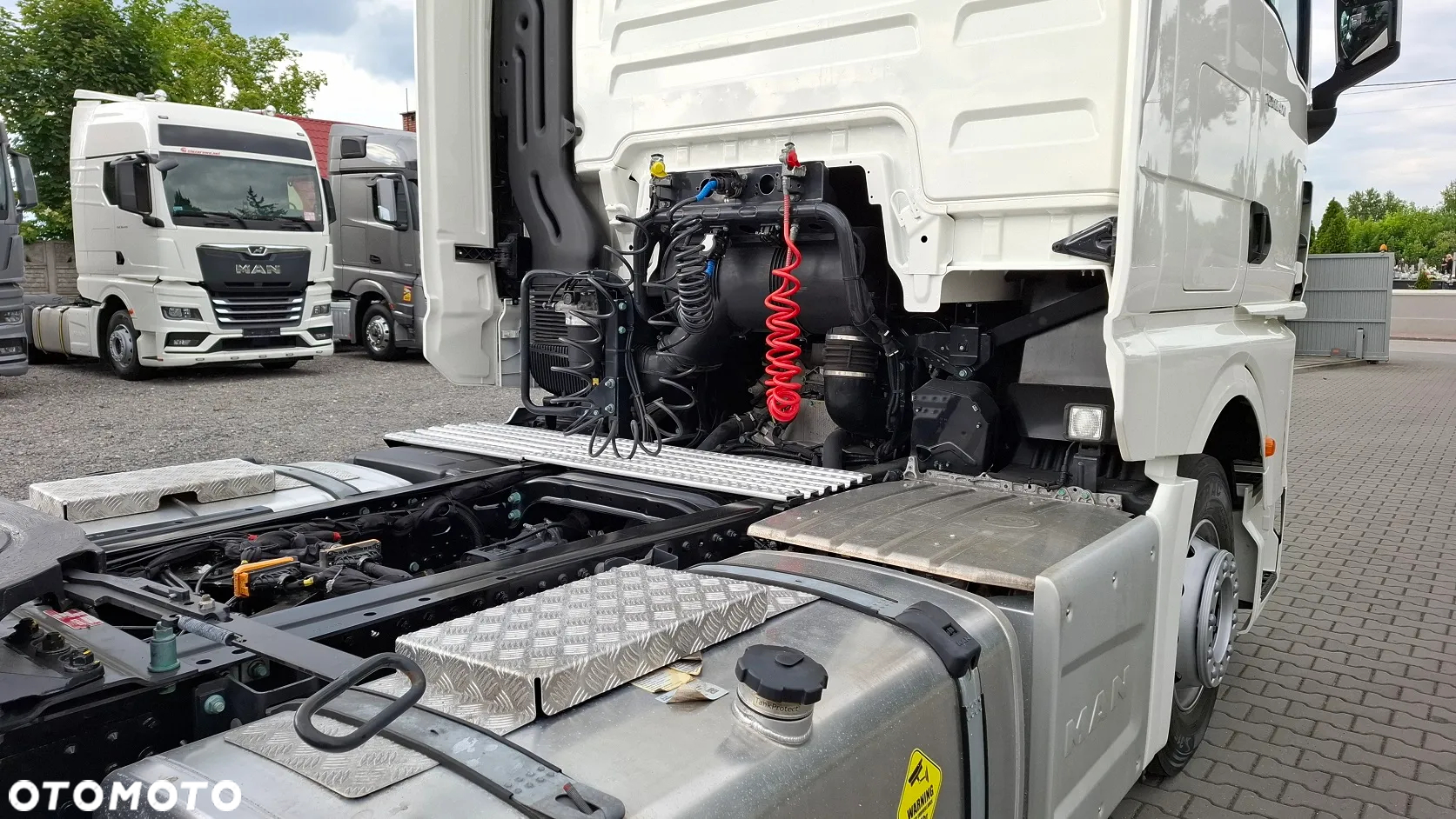 MAN TGX 18.470 BL SA / GX / STANDARD / RETARDER / SALON PL - 12
