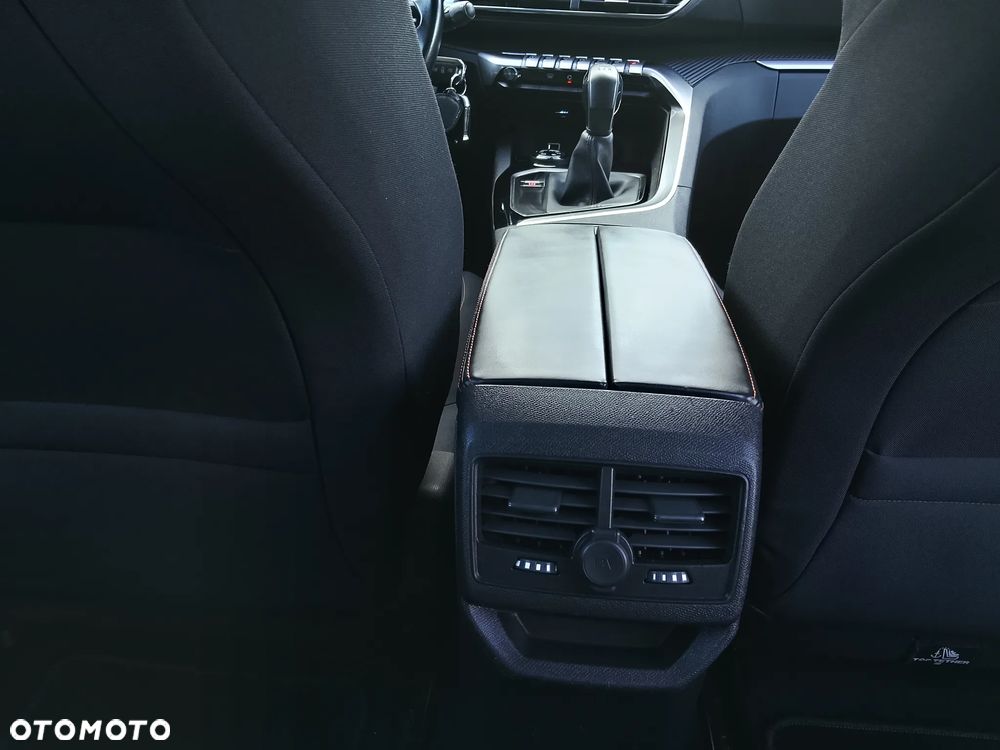 Peugeot 3008 - 24