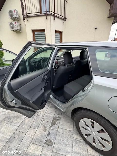 Toyota Auris 1.6 Active - 13
