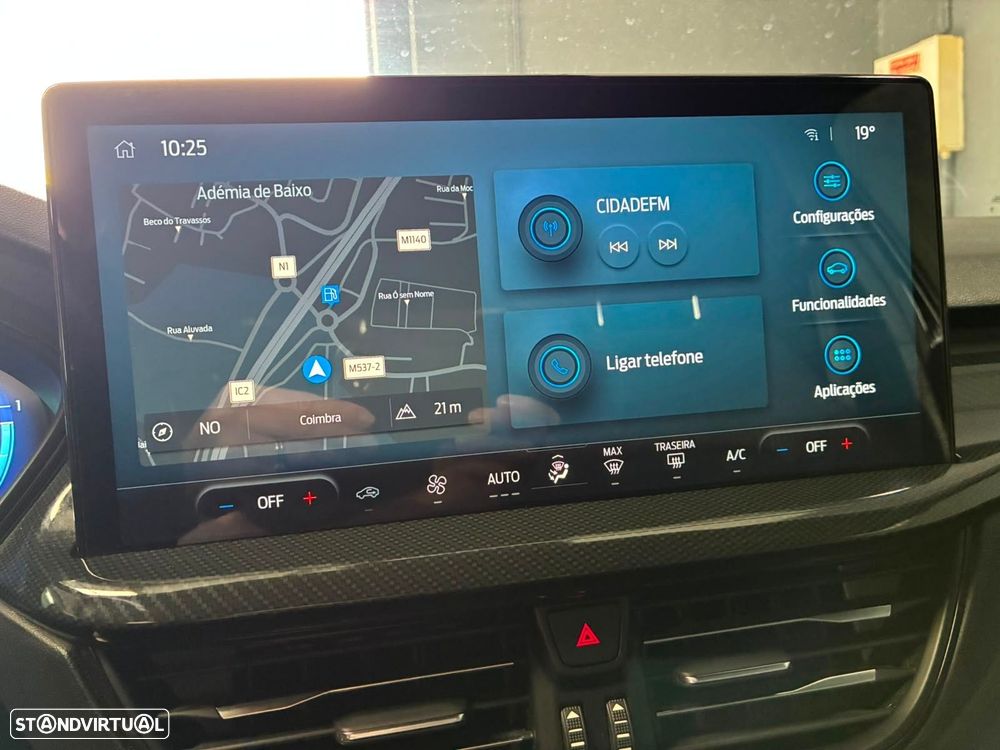 Ford Focus 1.0 EcoBoost MHEV ST-Line X - 22