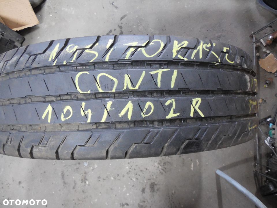 OPONA POJEDYNKA 195/70R15C CONTINENTAL CONTI VAN 100 DOT 2317 7,9MM - 1