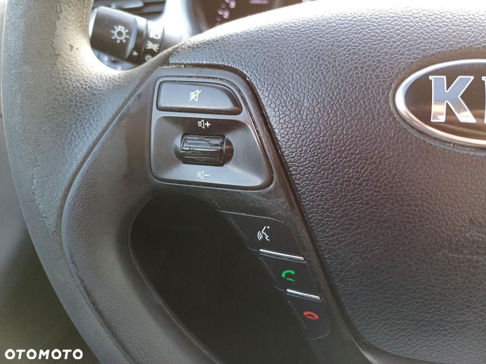 Kia Ceed - 17