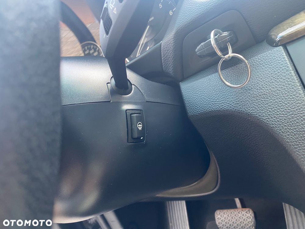 BMW Seria 1 - 16