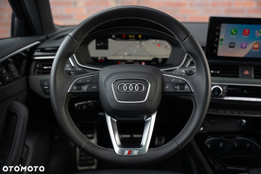 Audi A4 Avant 40 TFSI quattro S tronic - 30
