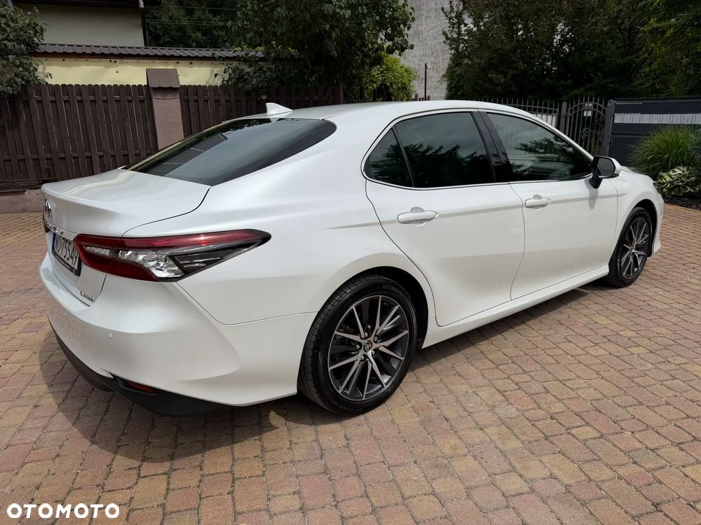 Toyota Camry 2.5 Hybrid Executive CVT - 5