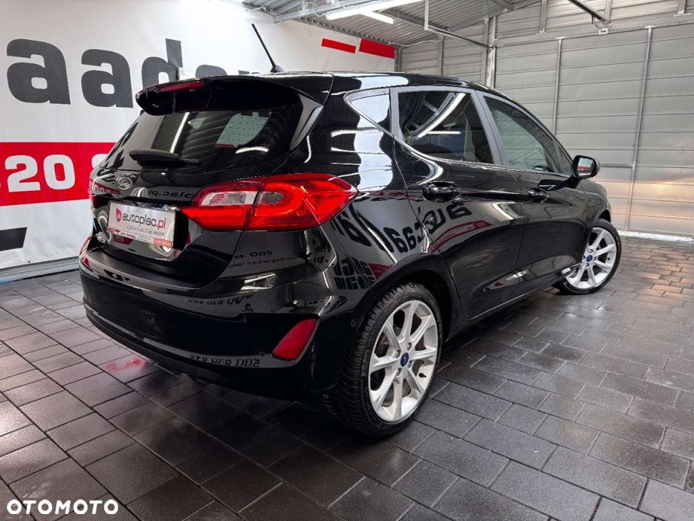 Ford Fiesta - 13