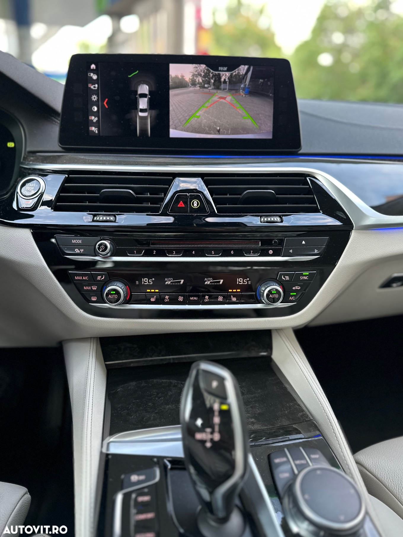 BMW Seria 5 520d xDrive AT - 21