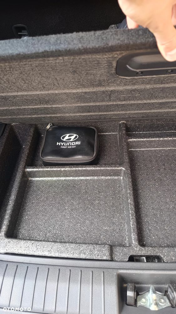 Hyundai Kona 1.6 T-GDI Premium 4WD DCT - 30