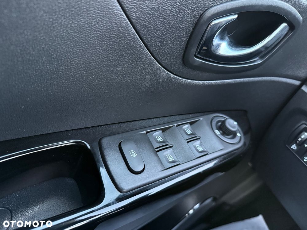 Renault Captur ENERGY TCe 90 Experience - 15