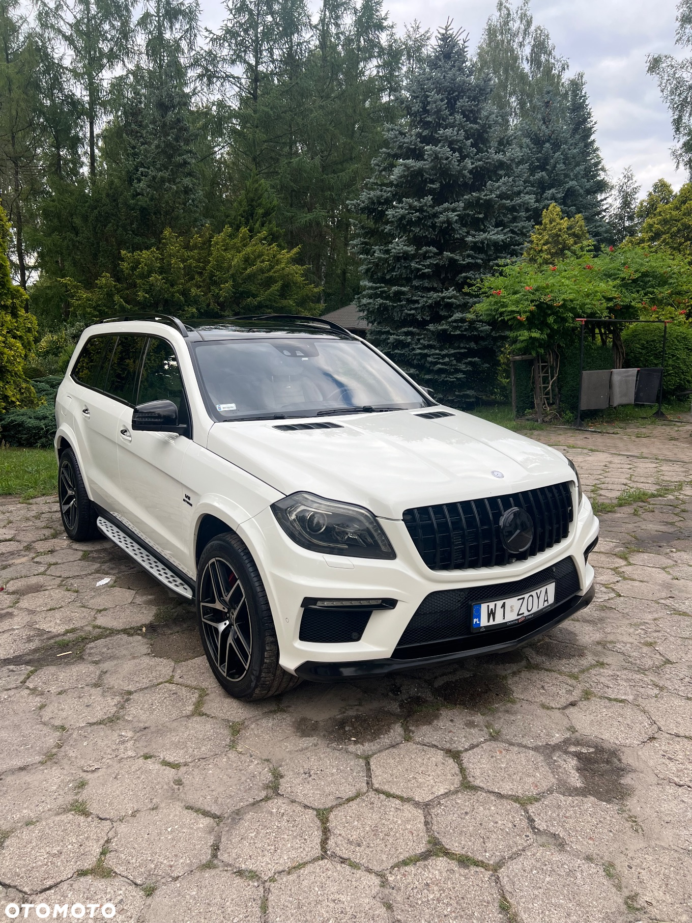 Mercedes-Benz GL 63 AMG - 14