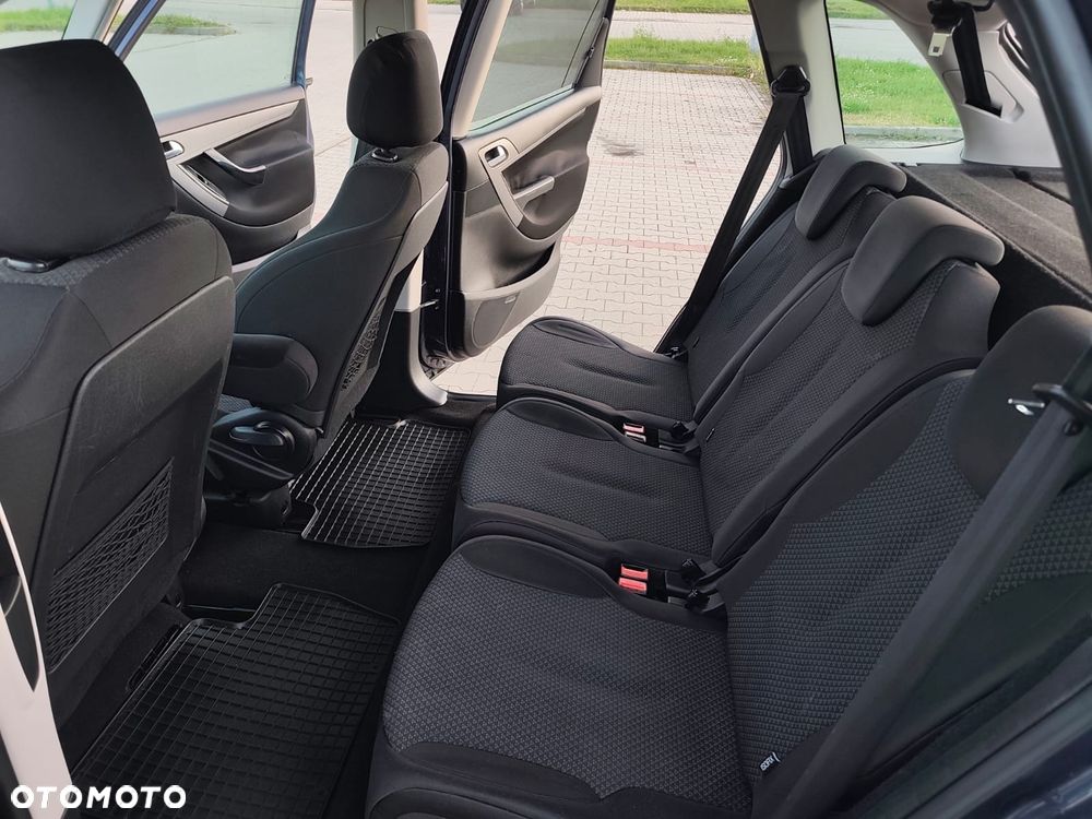 Citroën C4 Picasso - 8