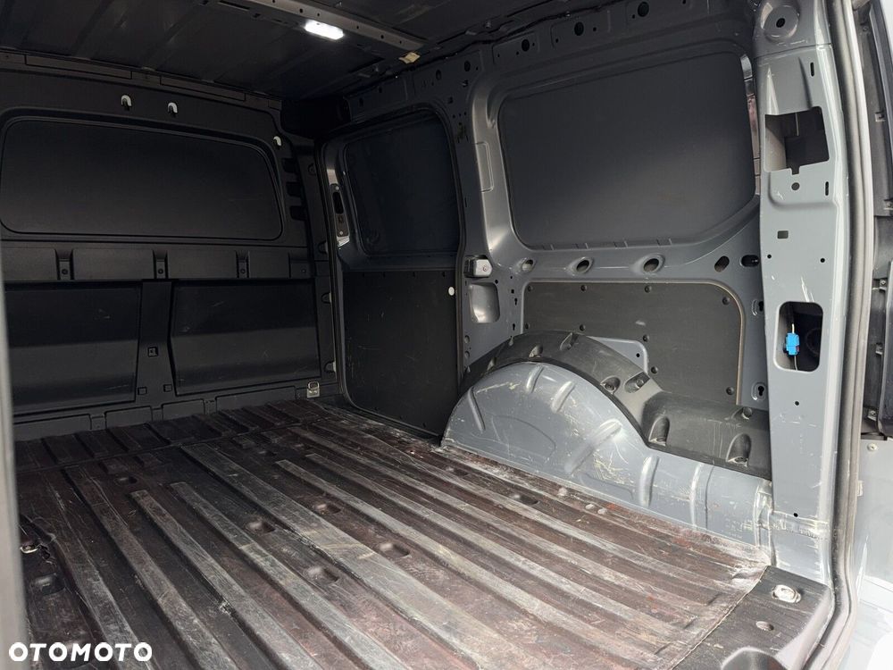Volkswagen Caddy MAXI - 24