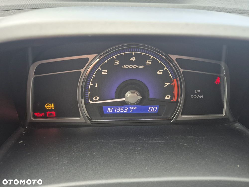 Honda Civic 1.8 Comfort - 7