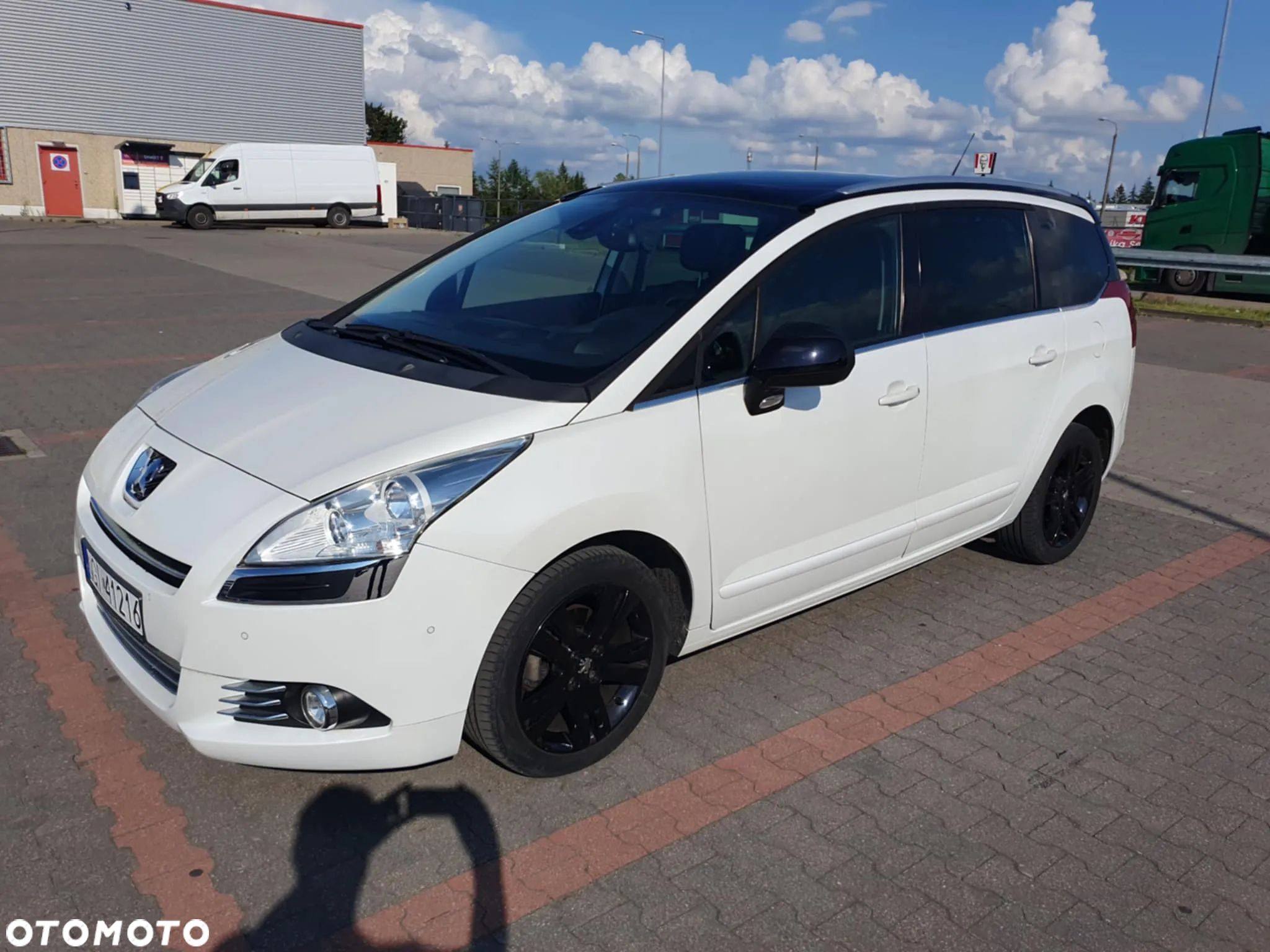Peugeot 5008 e-HDI FAP 110 EGS6 Stop&Start Active - 1