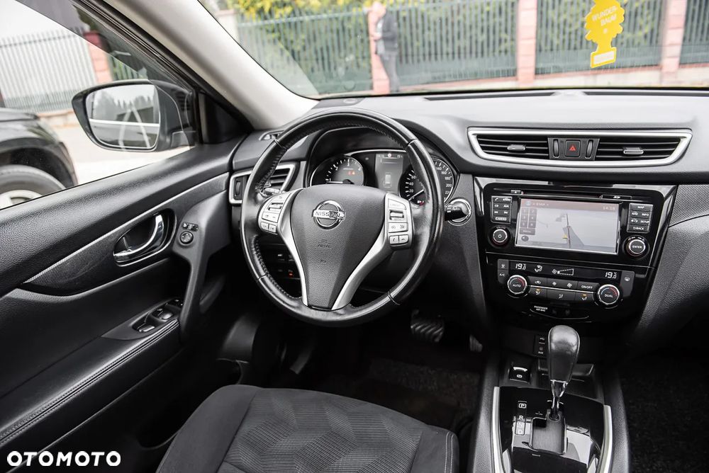 Nissan X-Trail 2.0 dCi Xtronic Acenta - 26