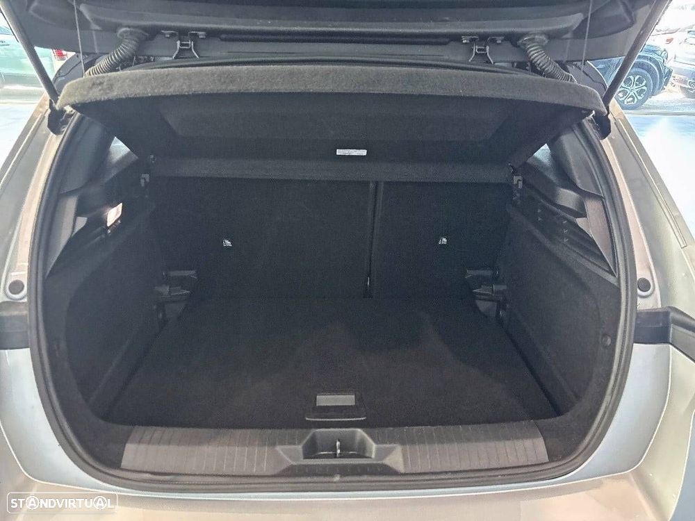 Opel Astra 1.2 T GS Aut. - 6