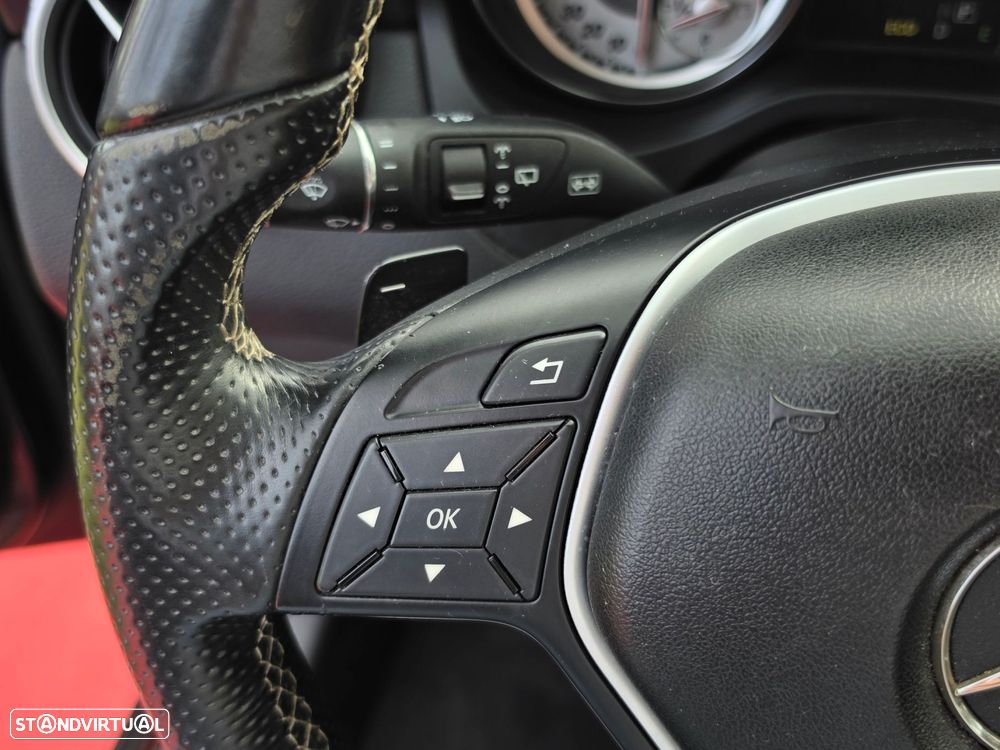 Mercedes-Benz GLA 200 CDI Urban Aut. - 20