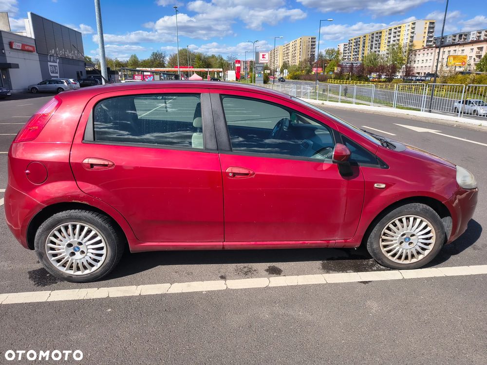 Fiat Punto 1.2 16V Dynamic - 4
