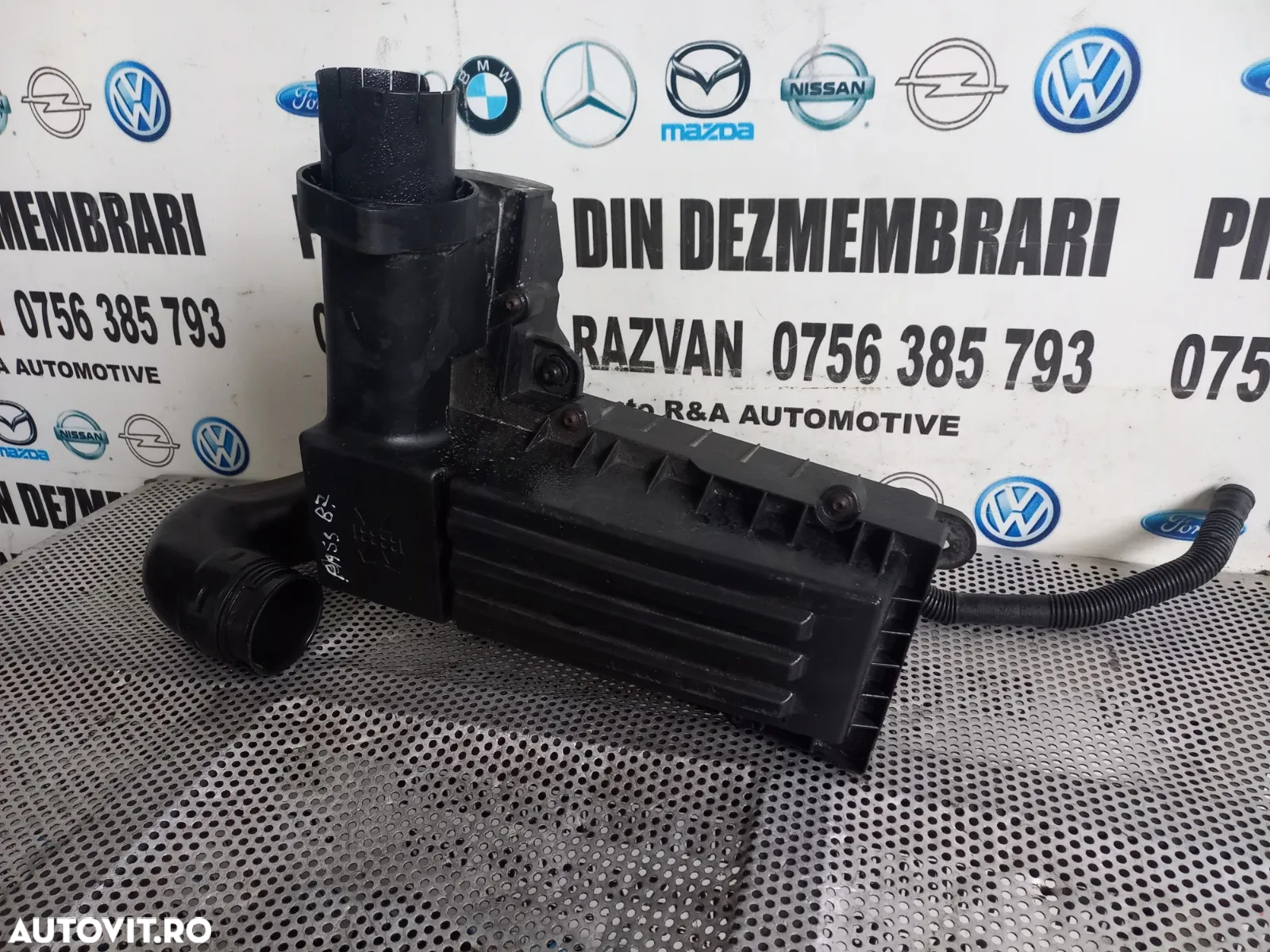 Carcasa Filtru Aer Vw Passat B7 1.6 Tdi An 2011-2012-2013-2014-2015 Motor 1.6 Tdi CAY - Dezmembrari - 4