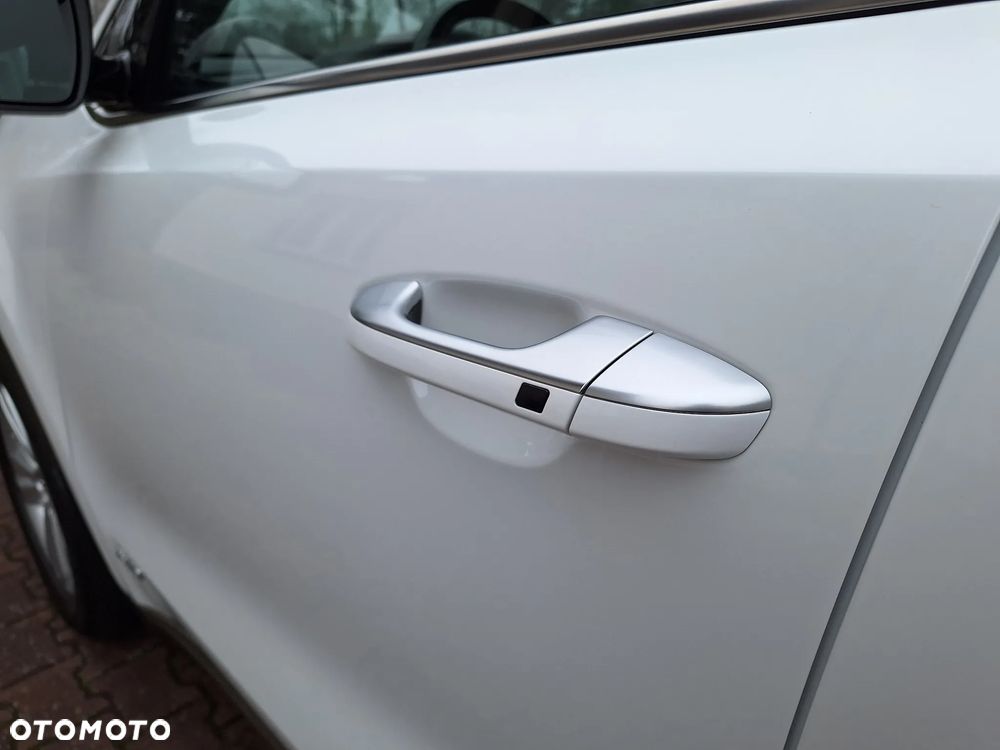 Kia Sportage 1.6 T-GDI AWD DCT GT LINE - 38