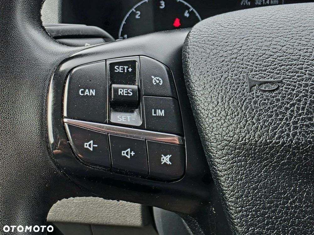 Ford Transit Custom - 28
