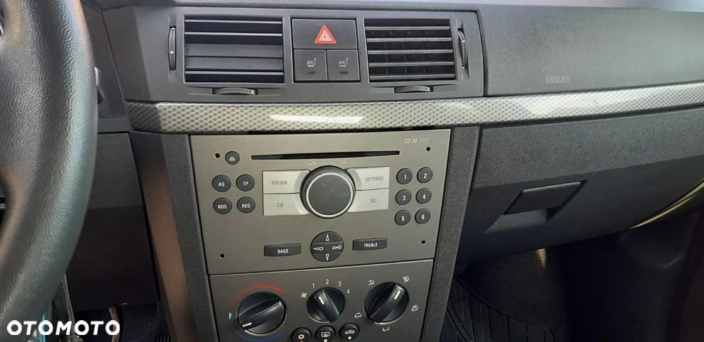 Opel Meriva - 17